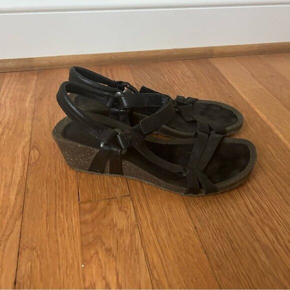 Teva Women’s Ventura Cork Black Brown Ankle Strap Wedge Leather Sandals Size 8 - Picture 3 of 6